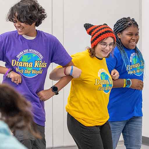 Acting-Acadmey-Three-kids-dancing