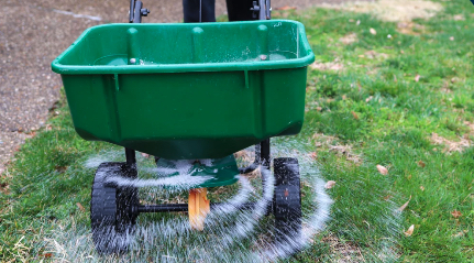 Enviro Masters Lawn Care franchise lawn treatment services